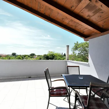 Culjak Apartament *